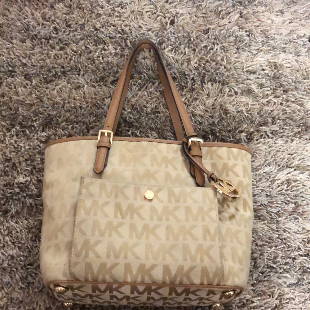 Michael Kors  purse